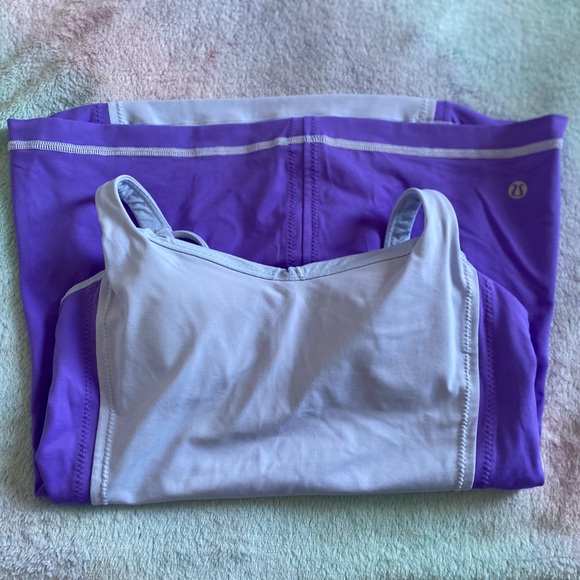 💜LULULEMON💜 Tank top in size 6. Like new condition. - Picture 6 of 14